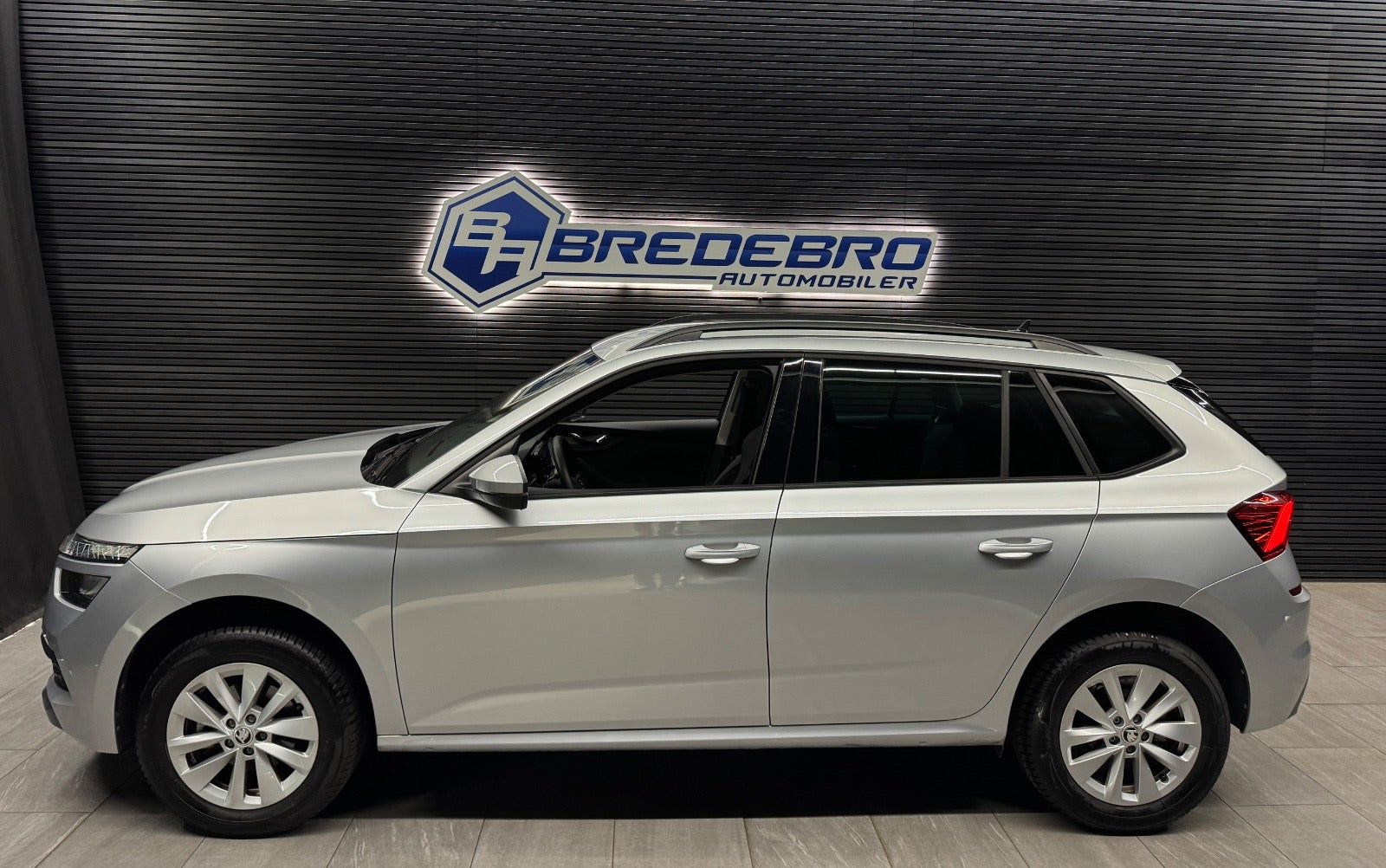 Sølv Skoda Kamiq fra 2023