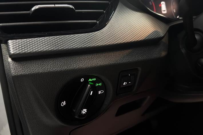 Sølv Skoda Kamiq fra 2023