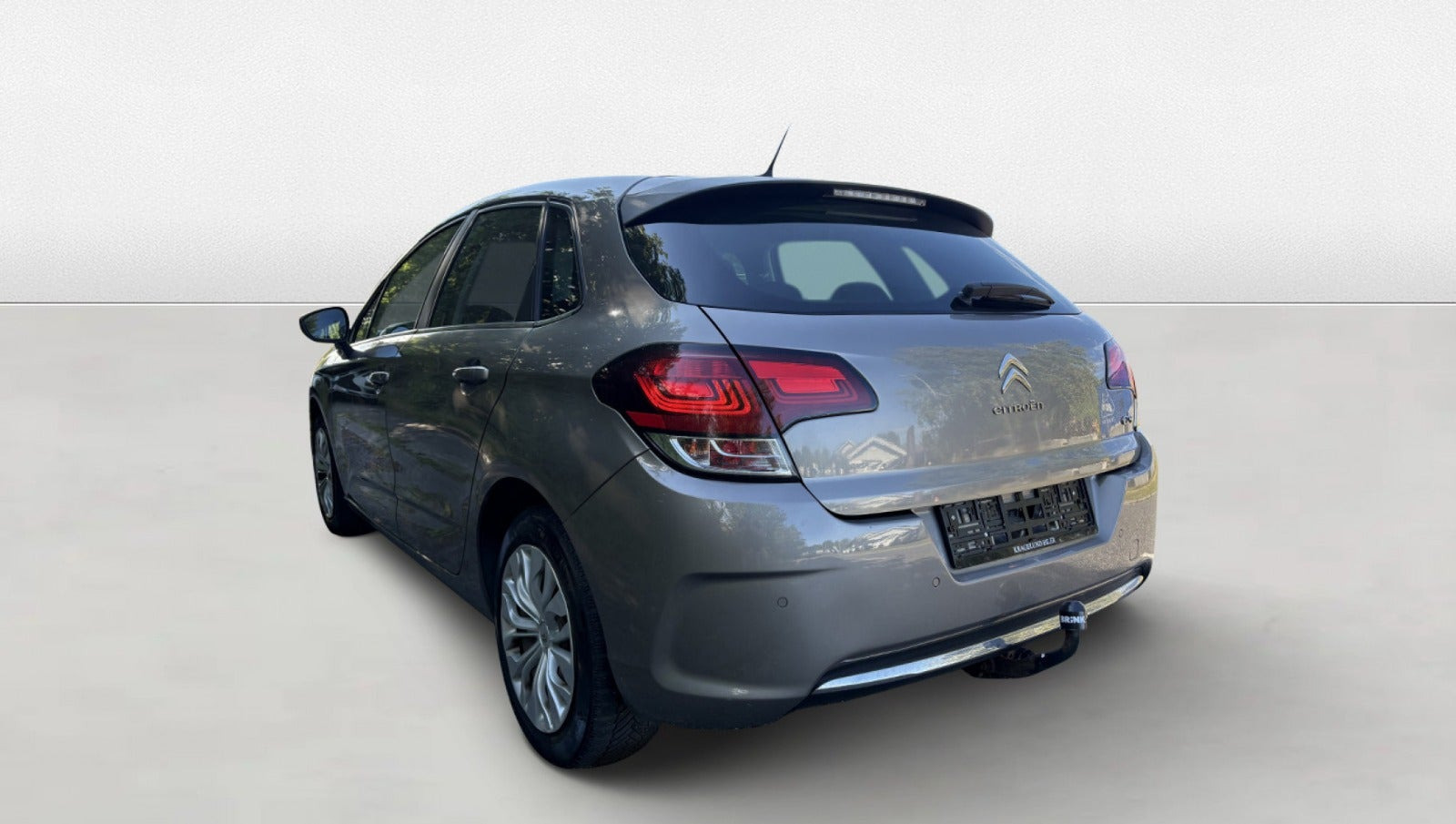 Grøn Citroën C4 fra 2017