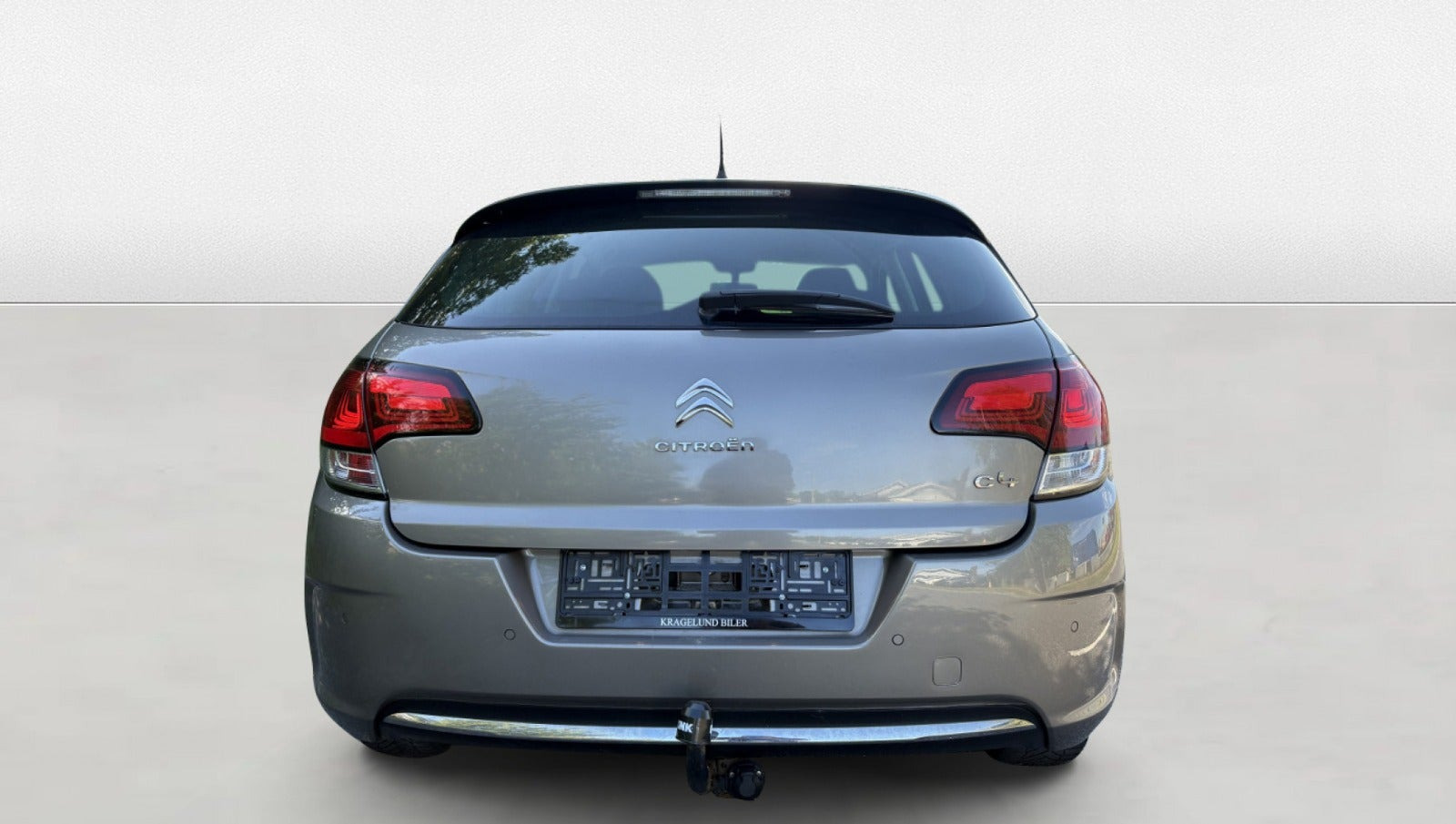 Grøn Citroën C4 fra 2017