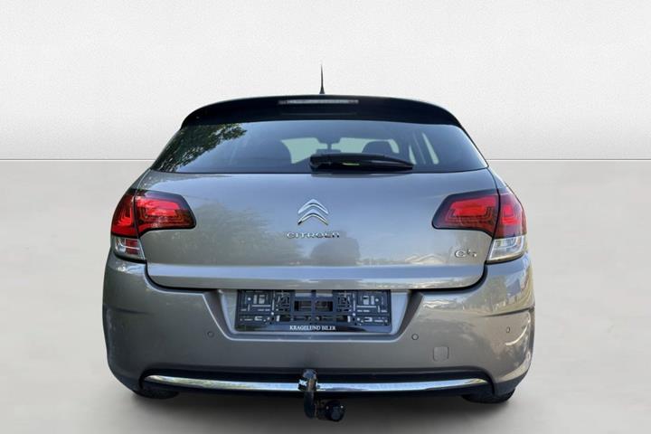 Grøn Citroën C4 fra 2017