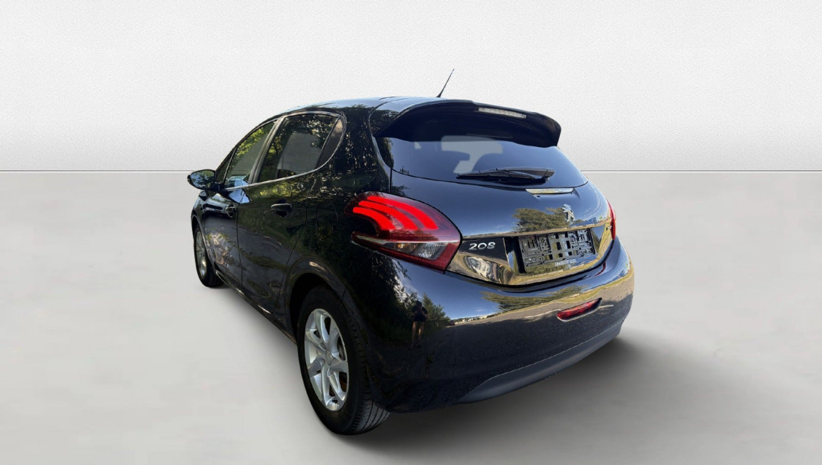 Grøn Peugeot 208 fra 2016