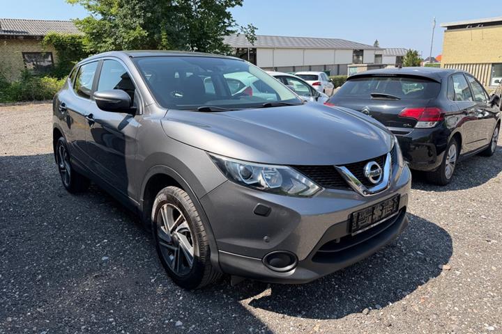 undefined Nissan Qashqai fra 2014