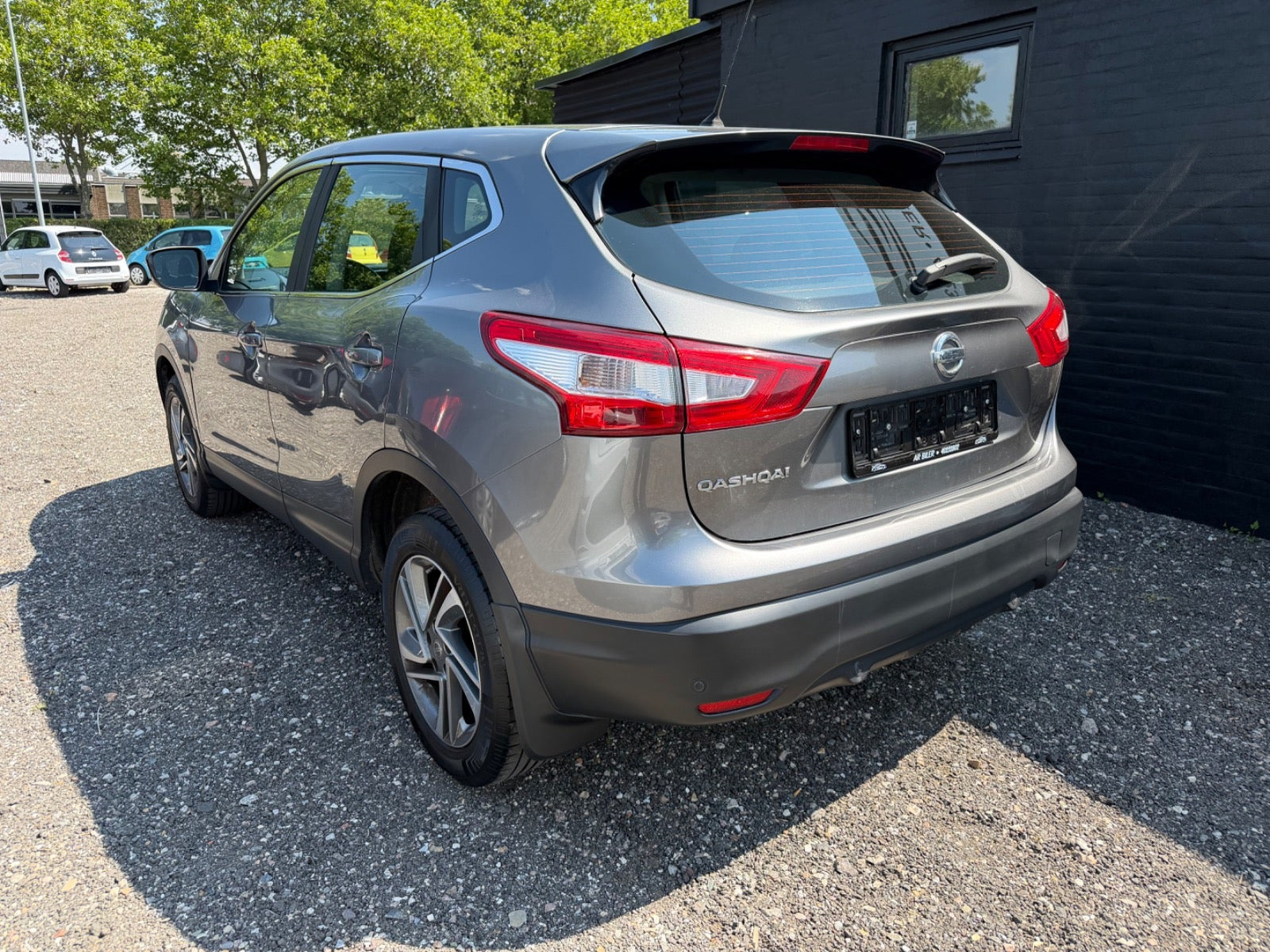undefined Nissan Qashqai fra 2014