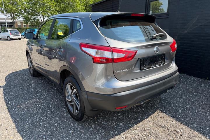 undefined Nissan Qashqai fra 2014