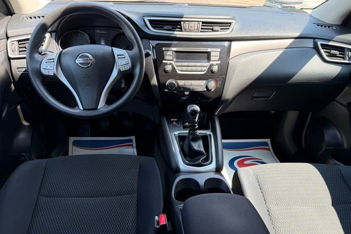 undefined Nissan Qashqai fra 2014