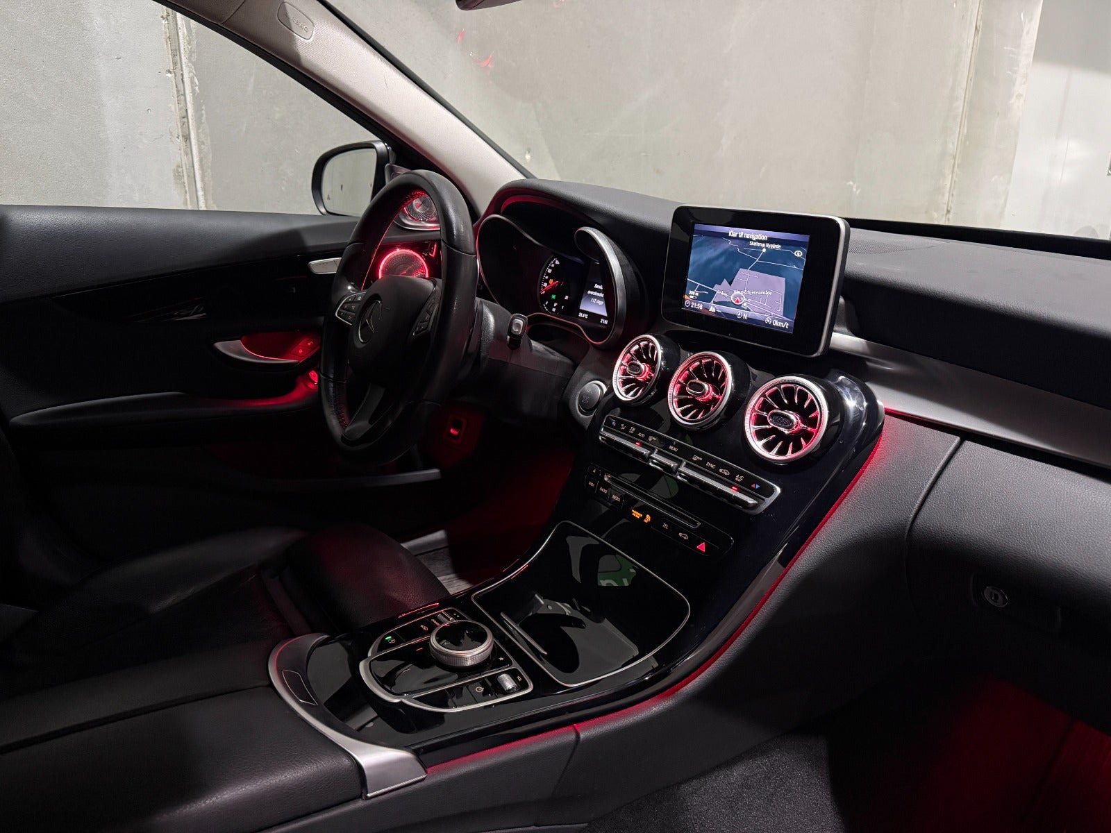 undefined Mercedes C200 fra 2016