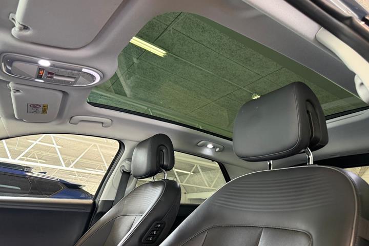 Turquoise Hyundai Ioniq 5 fra 2023