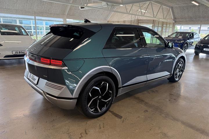 Turquoise Hyundai Ioniq 5 fra 2023
