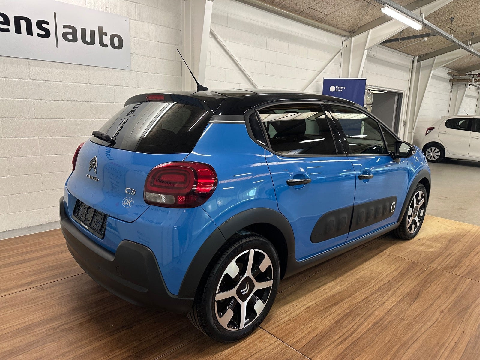Blå Citroën C3 fra 2019