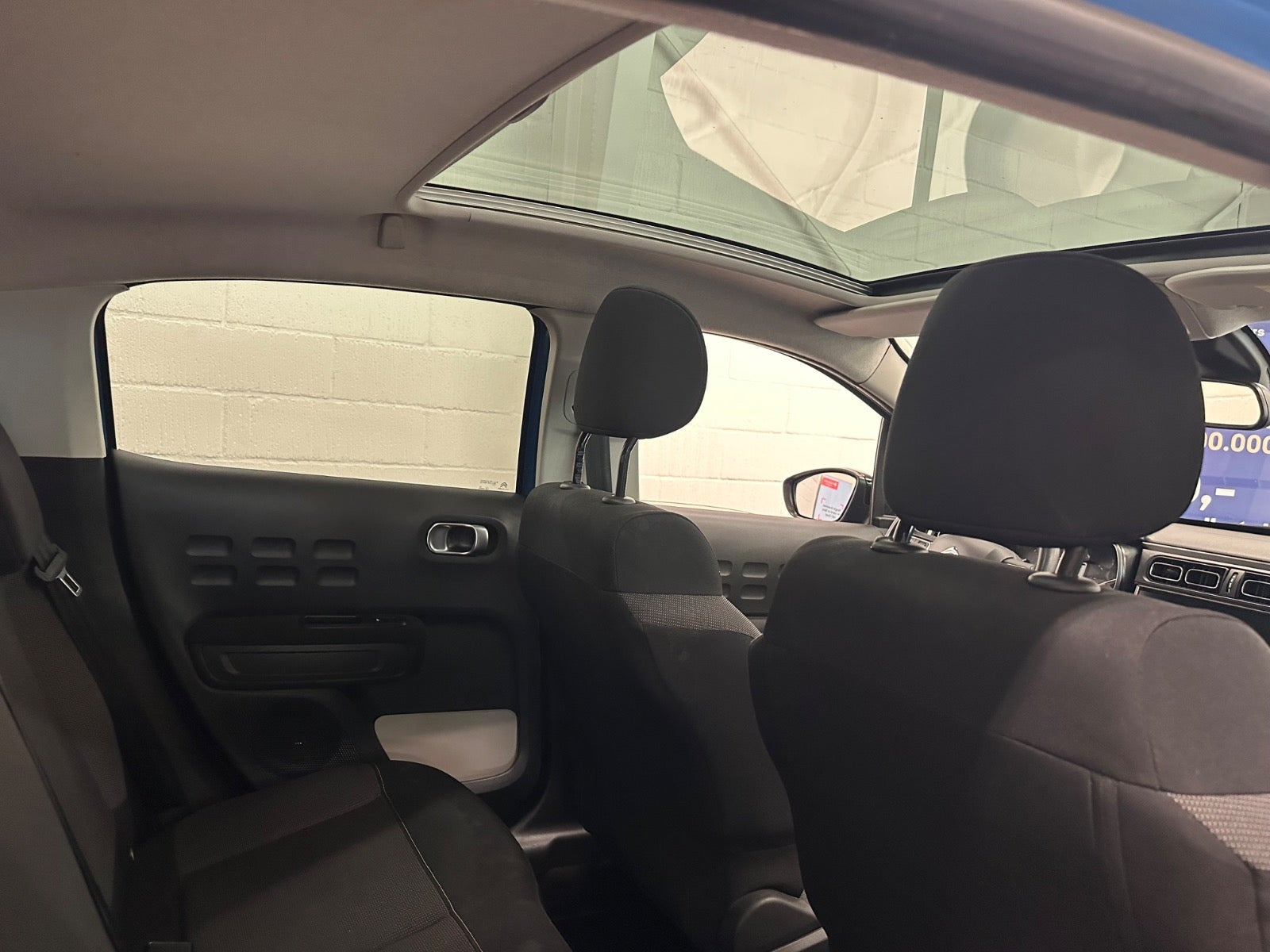 Blå Citroën C3 fra 2019