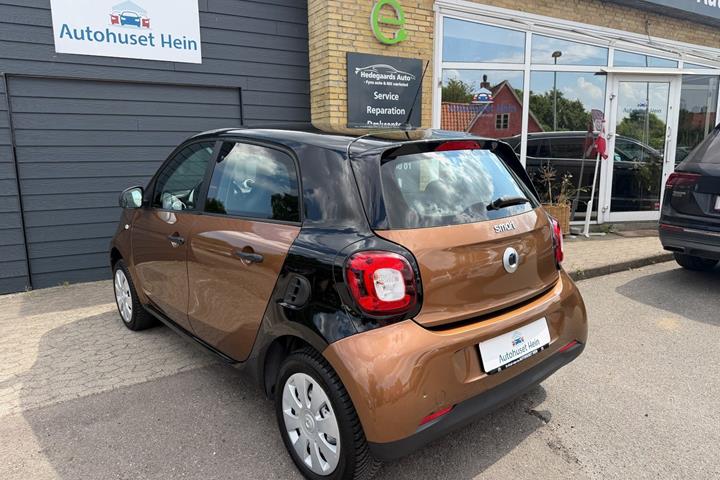 Brun Smart ForFour fra 2015