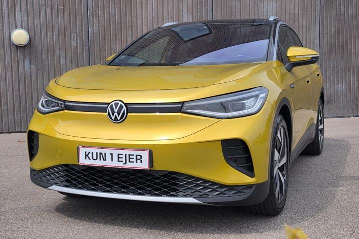 Gul VW ID.4 fra 2021 set udefra