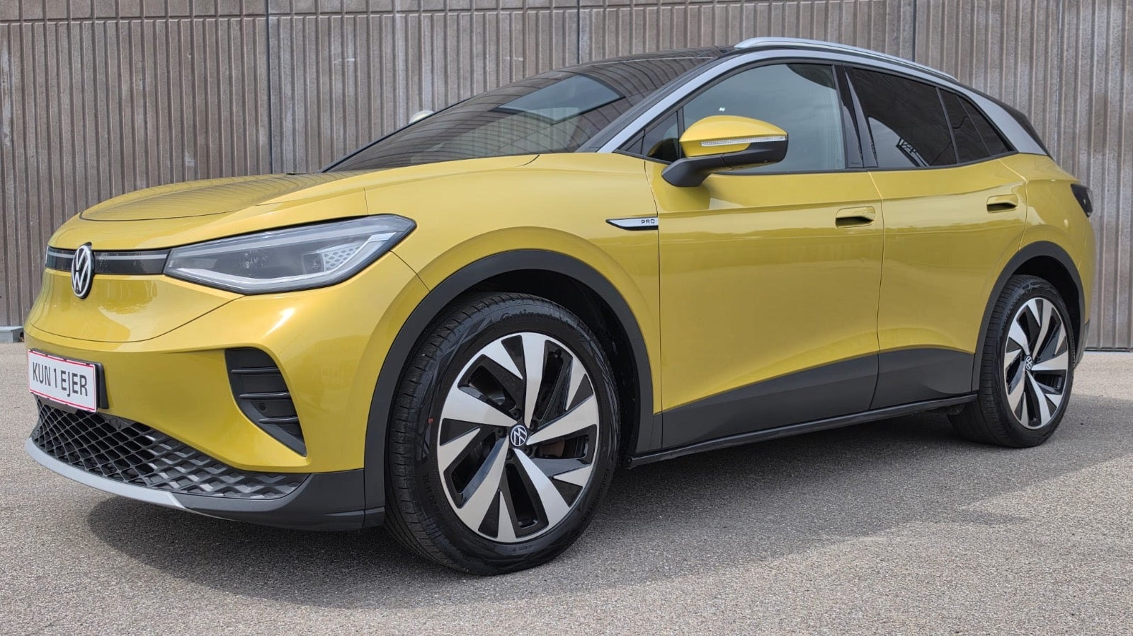 Gul VW ID.4 fra 2021