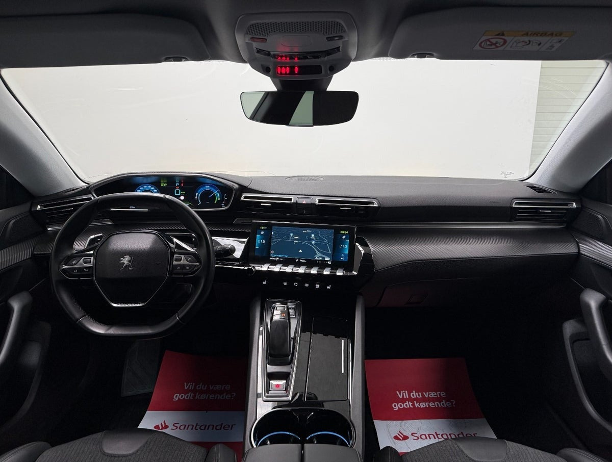 Hvid Peugeot 508 fra 2021
