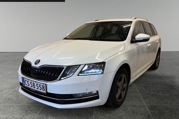 Hvid Skoda Octavia fra 2017