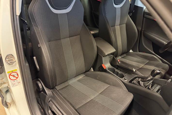 Hvid Skoda Octavia fra 2017