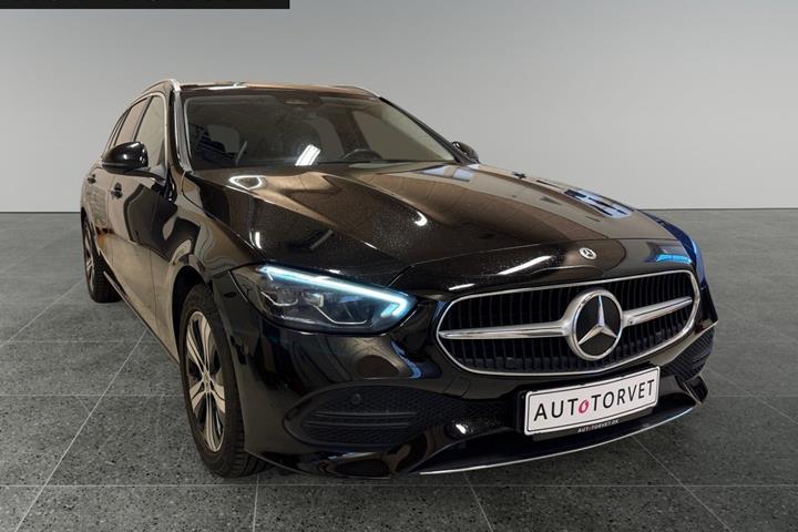 Sort Mercedes C300 e fra 2022