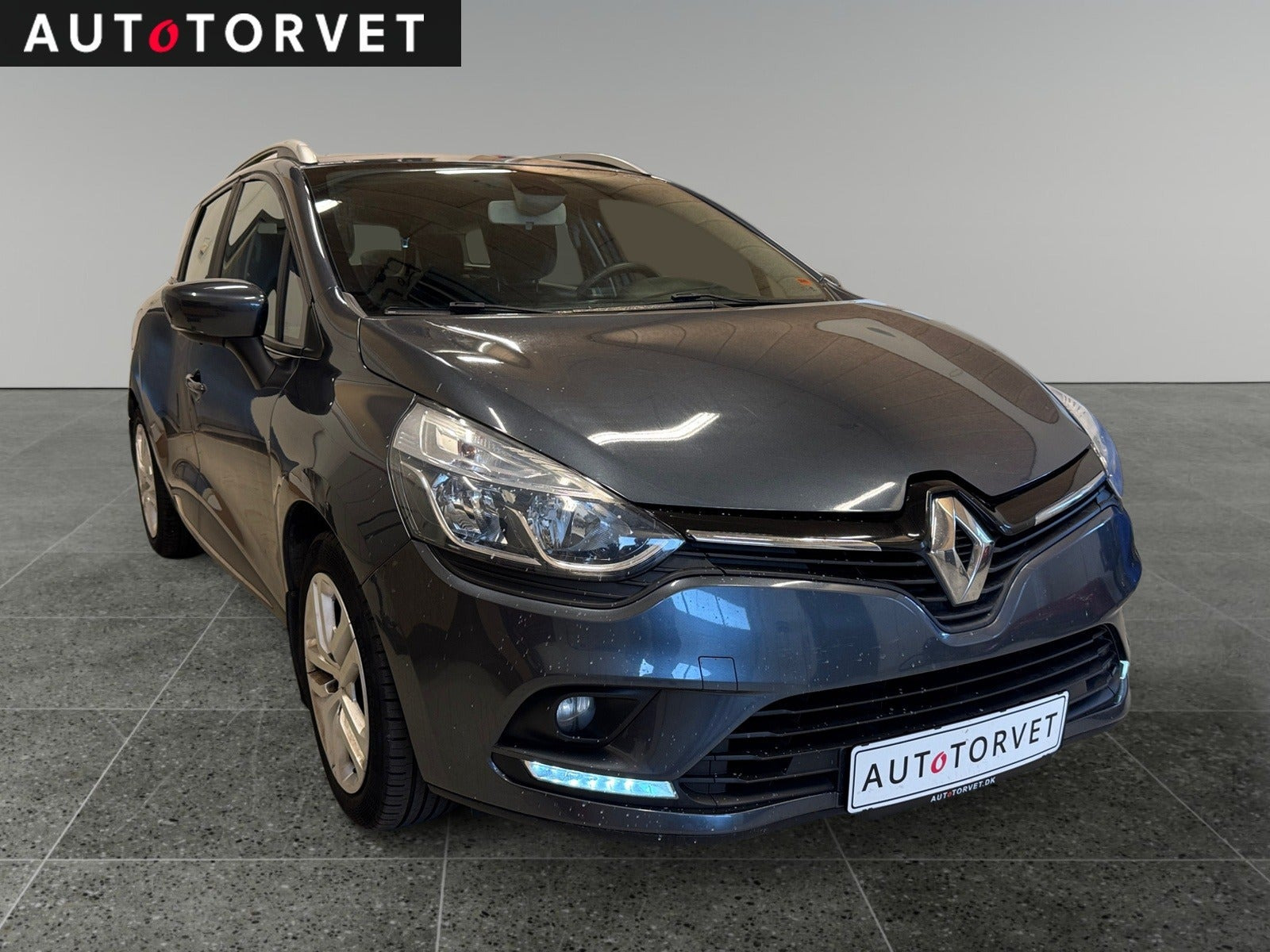Sort Renault Clio IV fra 2018