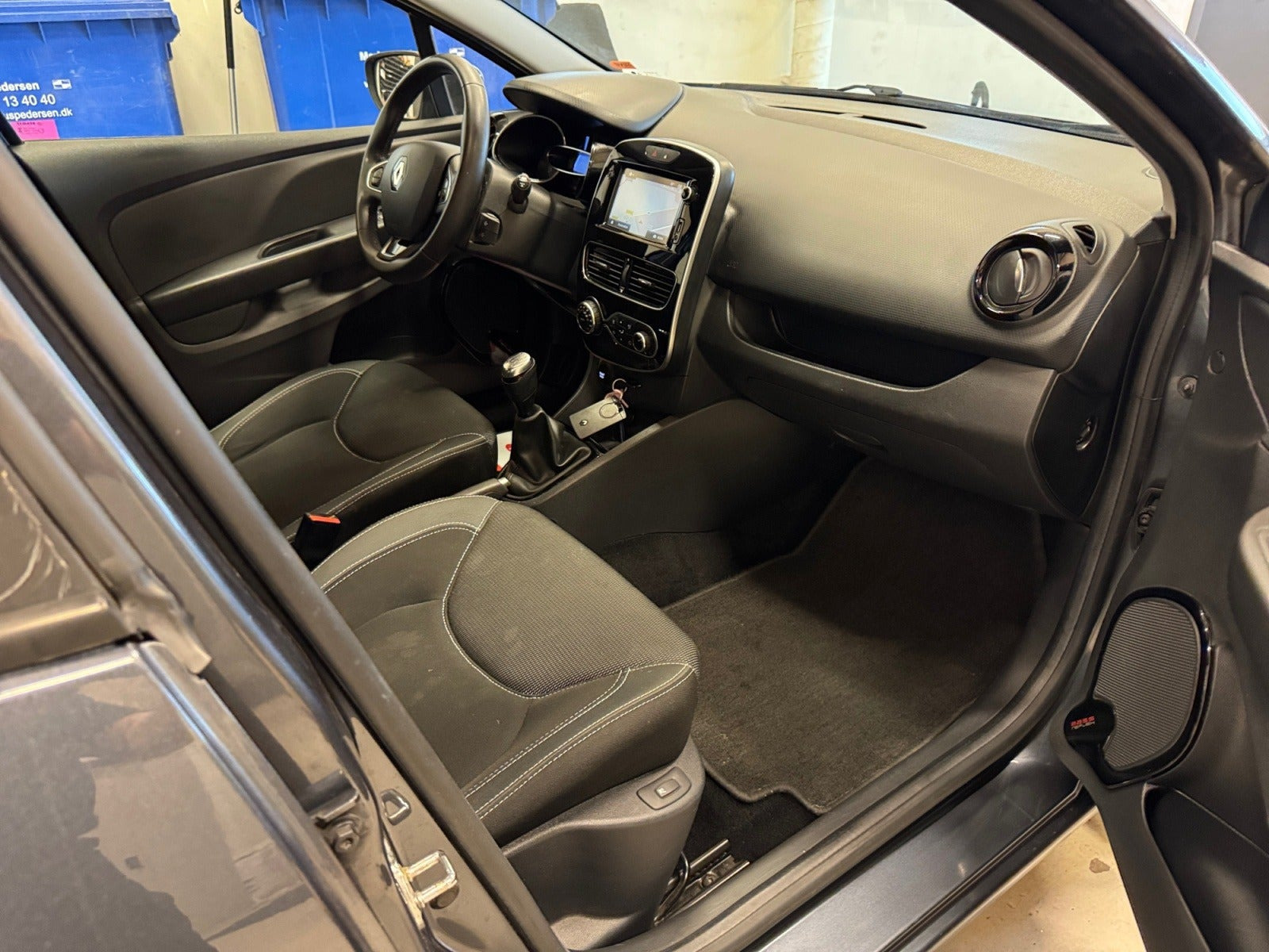 Sort Renault Clio IV fra 2018
