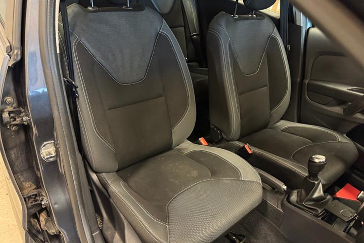 Sort Renault Clio IV fra 2018