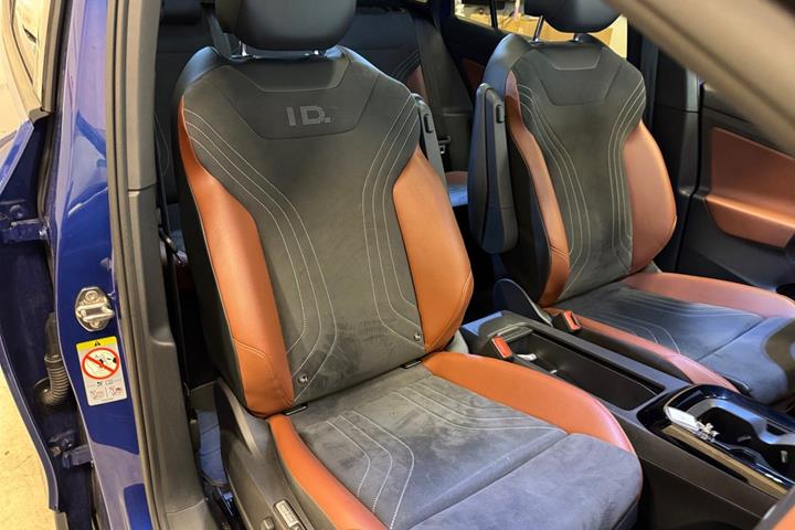 Blå VW ID.4 fra 2022