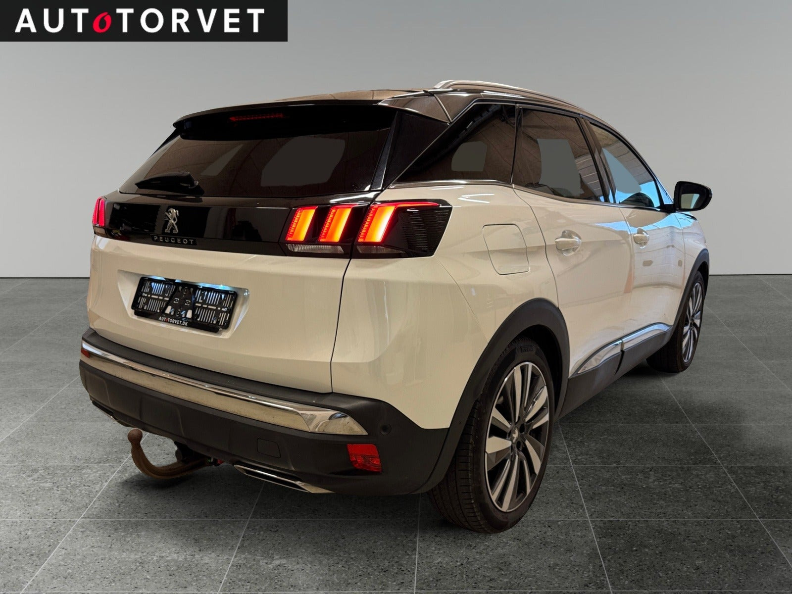 Hvid Peugeot 3008 fra 2020