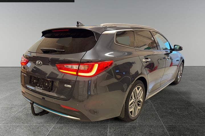 Grå Kia Optima fra 2019