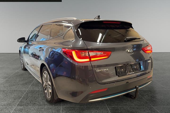 Grå Kia Optima fra 2019