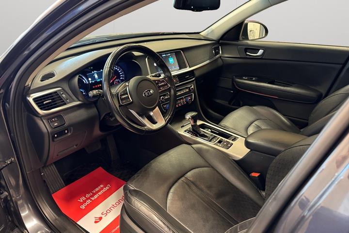 Grå Kia Optima fra 2019