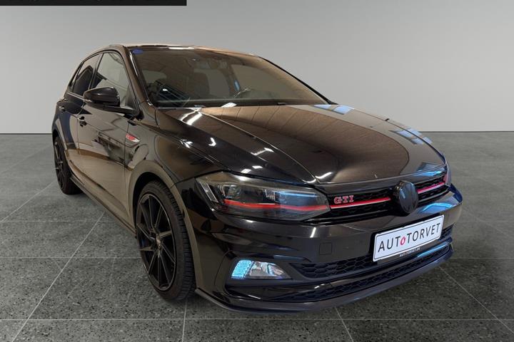 Sort VW Polo fra 2019
