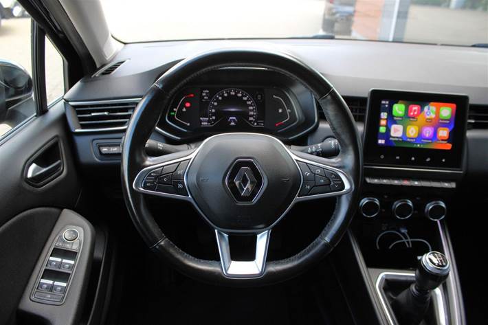 Sort Renault Clio V fra 2020
