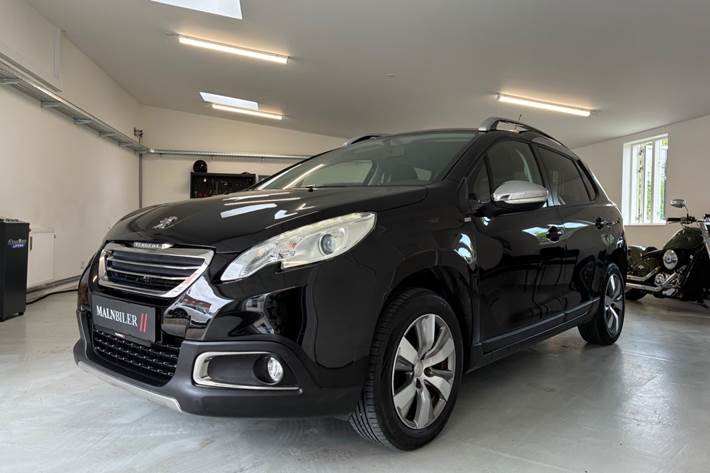 Sort Peugeot 2008 fra 2016