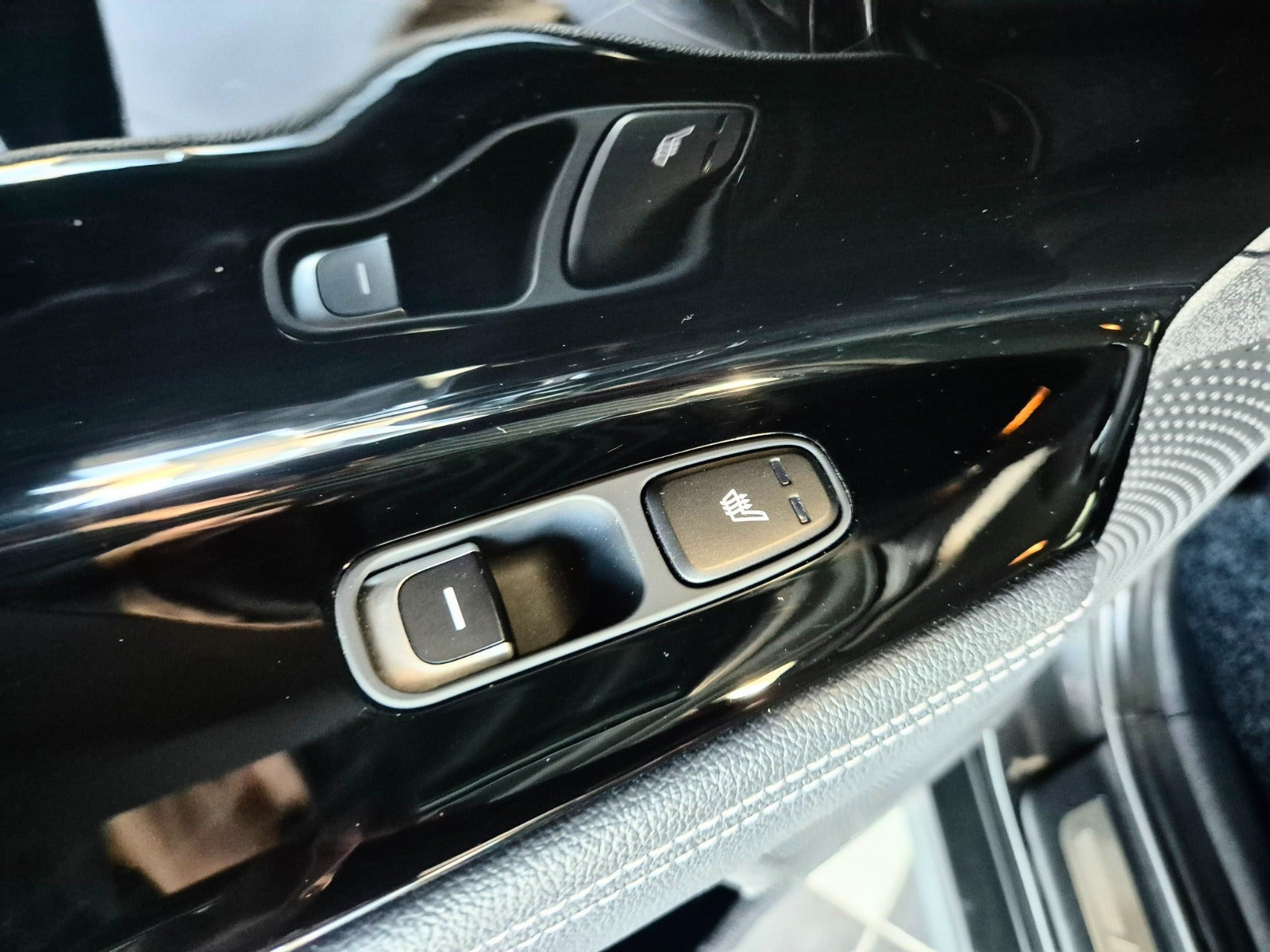 Grå Kia e-Niro fra 2021