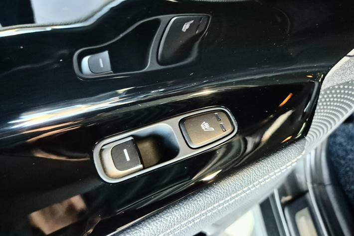 Grå Kia e-Niro fra 2021