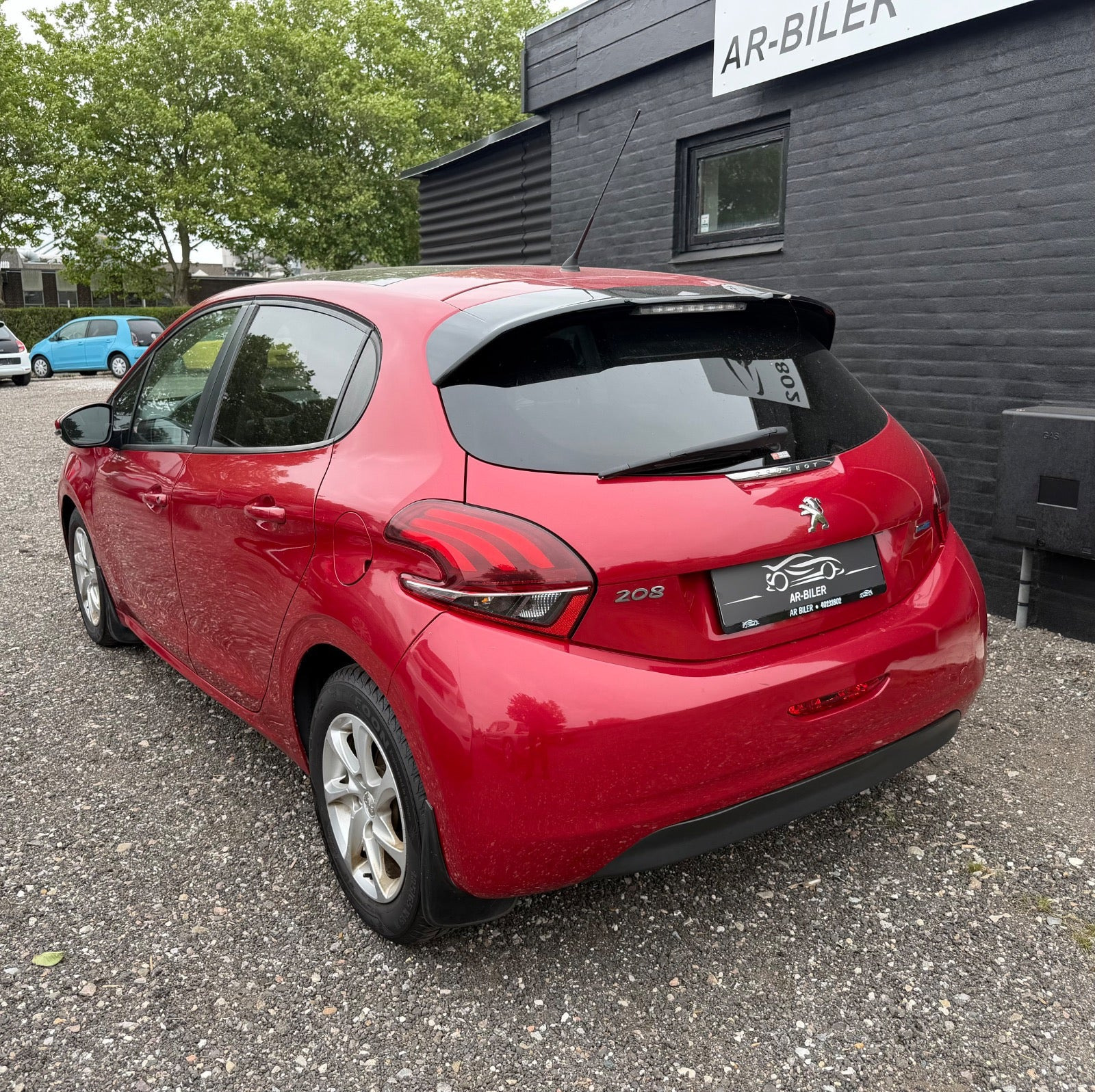 undefined Peugeot 208 fra 2016