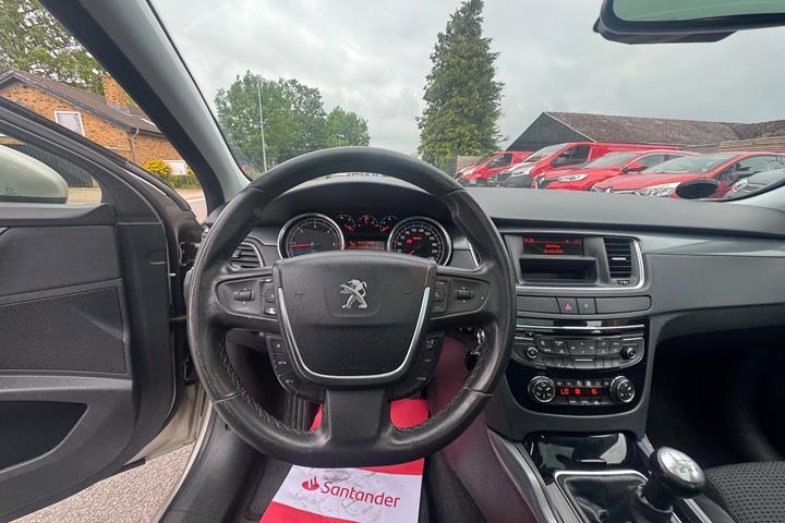 undefined Peugeot 308 fra 2012