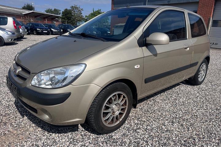 undefined Hyundai Getz fra 2007 set udefra