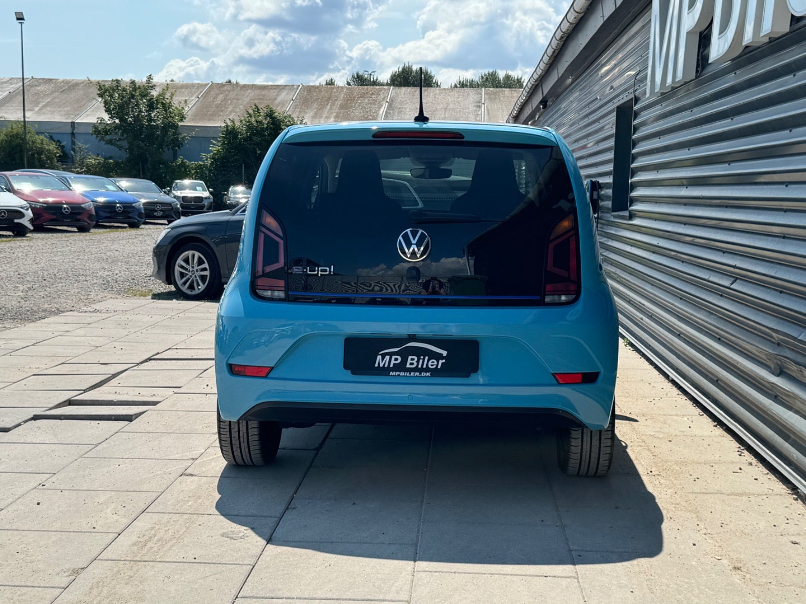 Blå VW E-UP! fra 2023