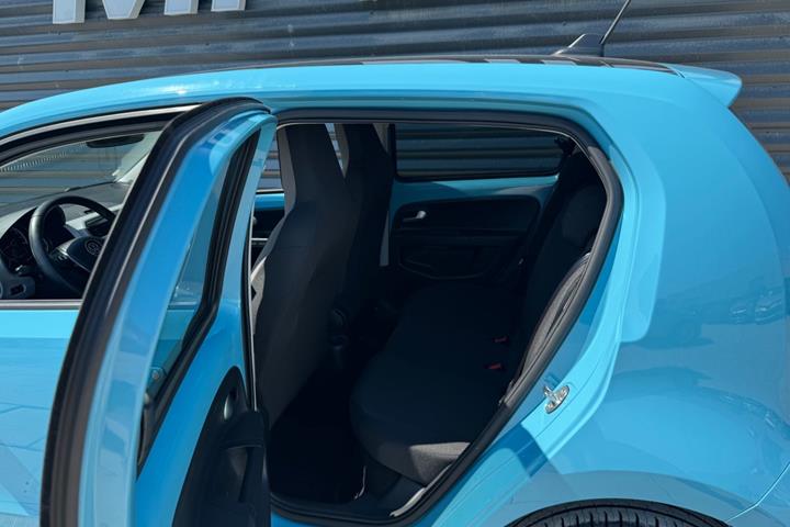 Blå VW E-UP! fra 2023