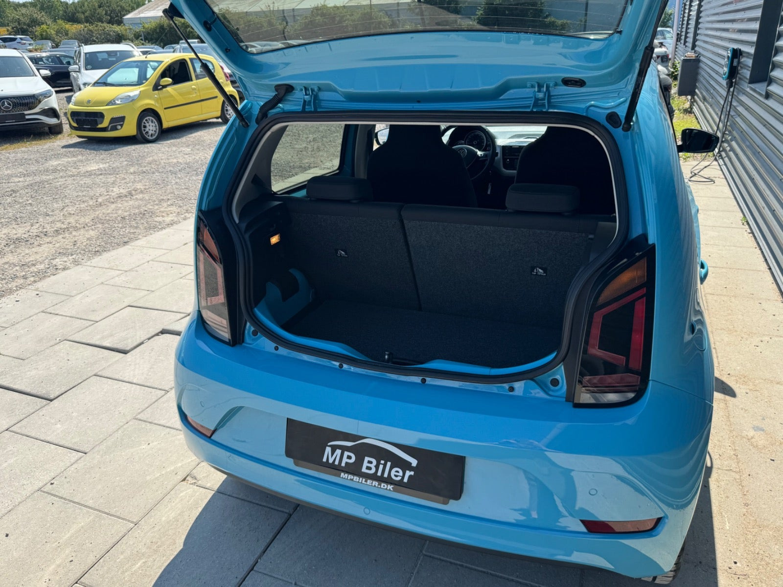 Blå VW E-UP! fra 2023