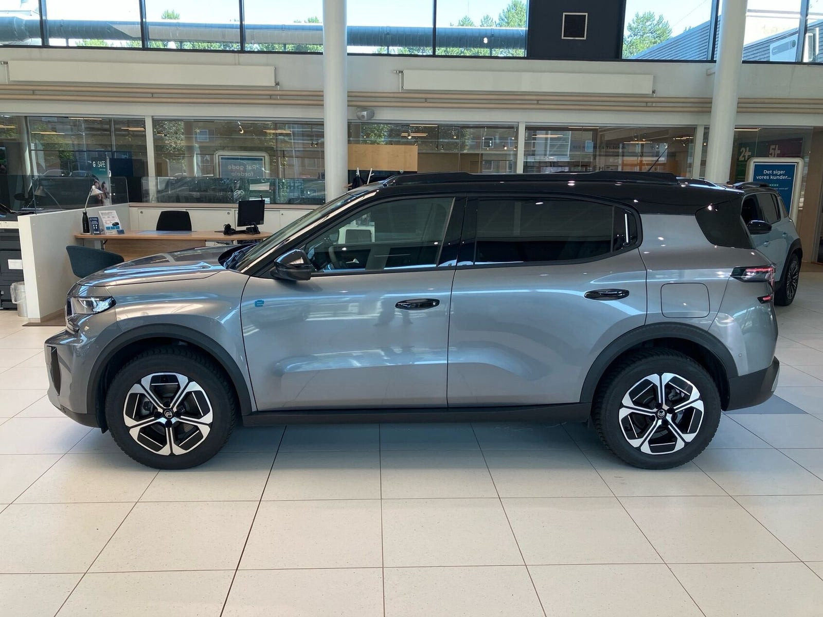 Grå Citroën e-C3 Aircross fra 2025