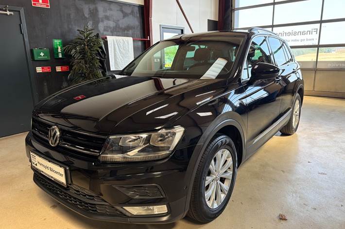 Sort VW Tiguan fra 2017