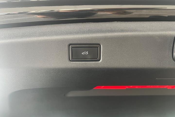 Sort VW ID.7 fra 2025