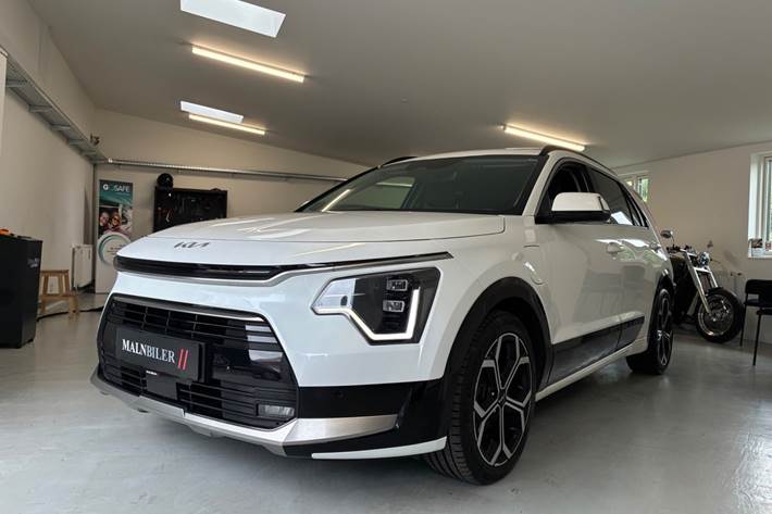 Hvid Kia Niro fra 2023