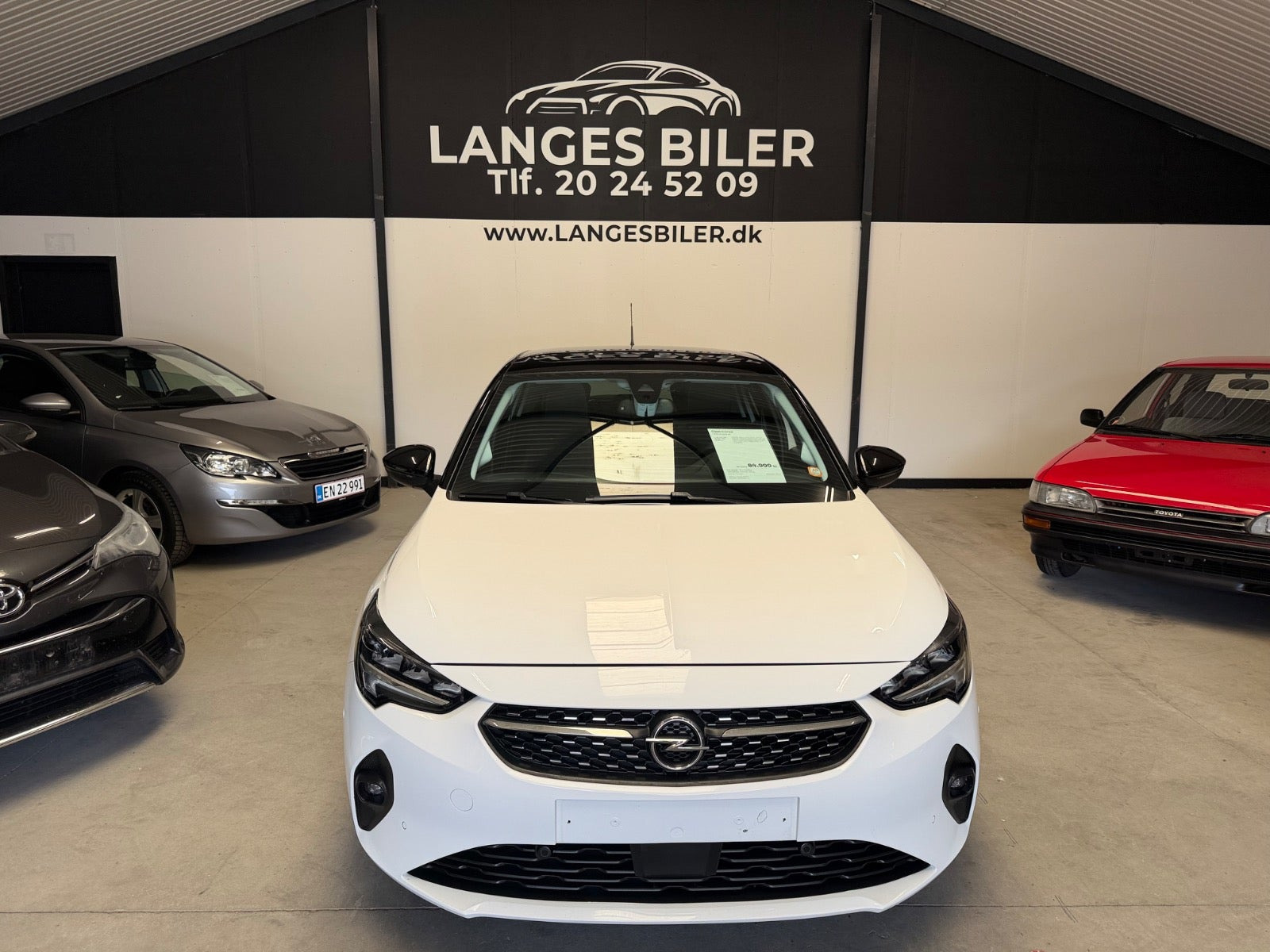 Hvid Opel Corsa fra 2021