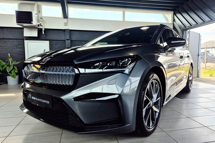 Grå Skoda Enyaq fra 2022