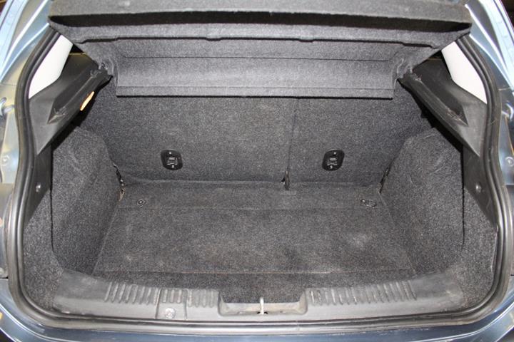 Blå Fiat Bravo fra 2007 set udefra