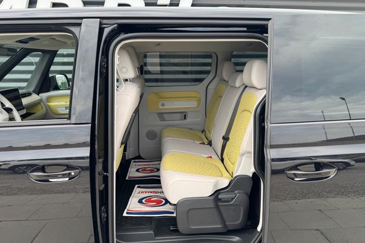 Sort VW ID.Buzz fra 2024