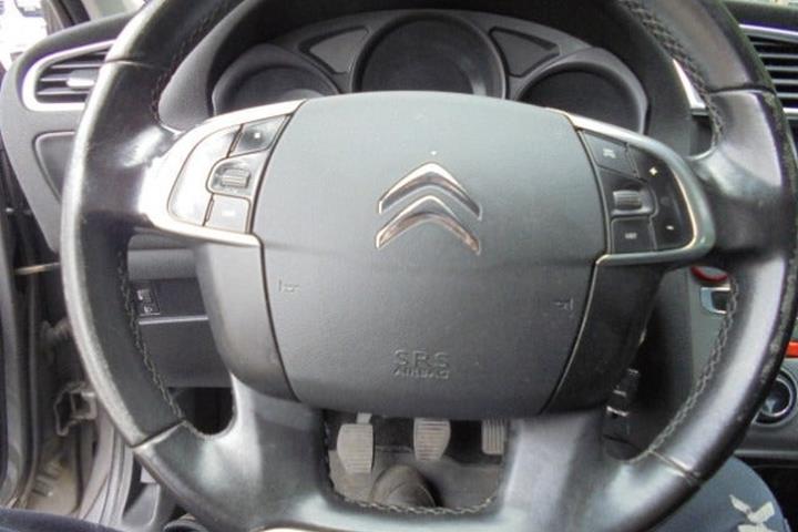 Grå Citroën C4 fra 2017